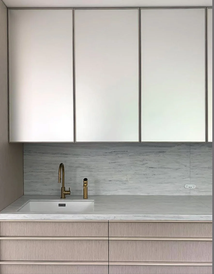 Lustre Pearl Glass