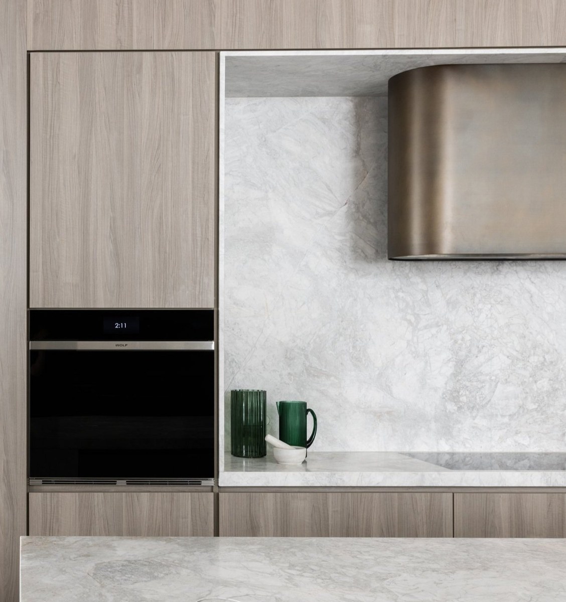 Bronze — Brown Florentine Rangehood