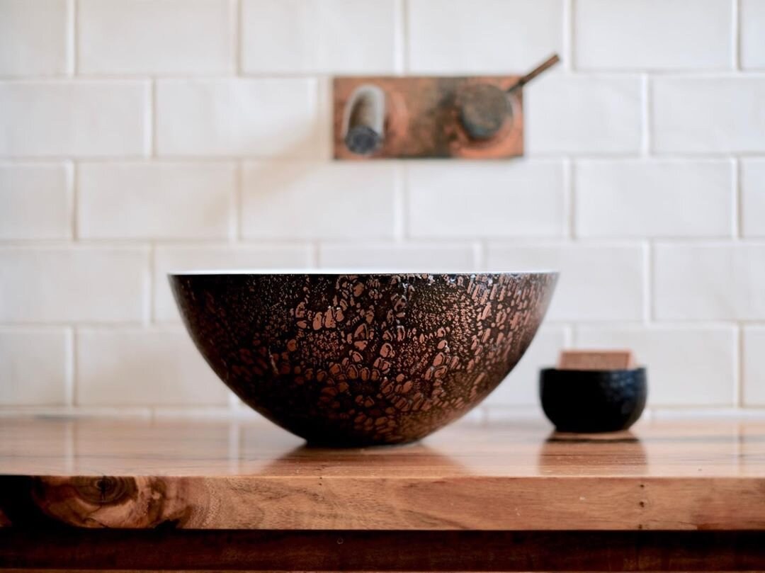 Copper cayman black florentine basin