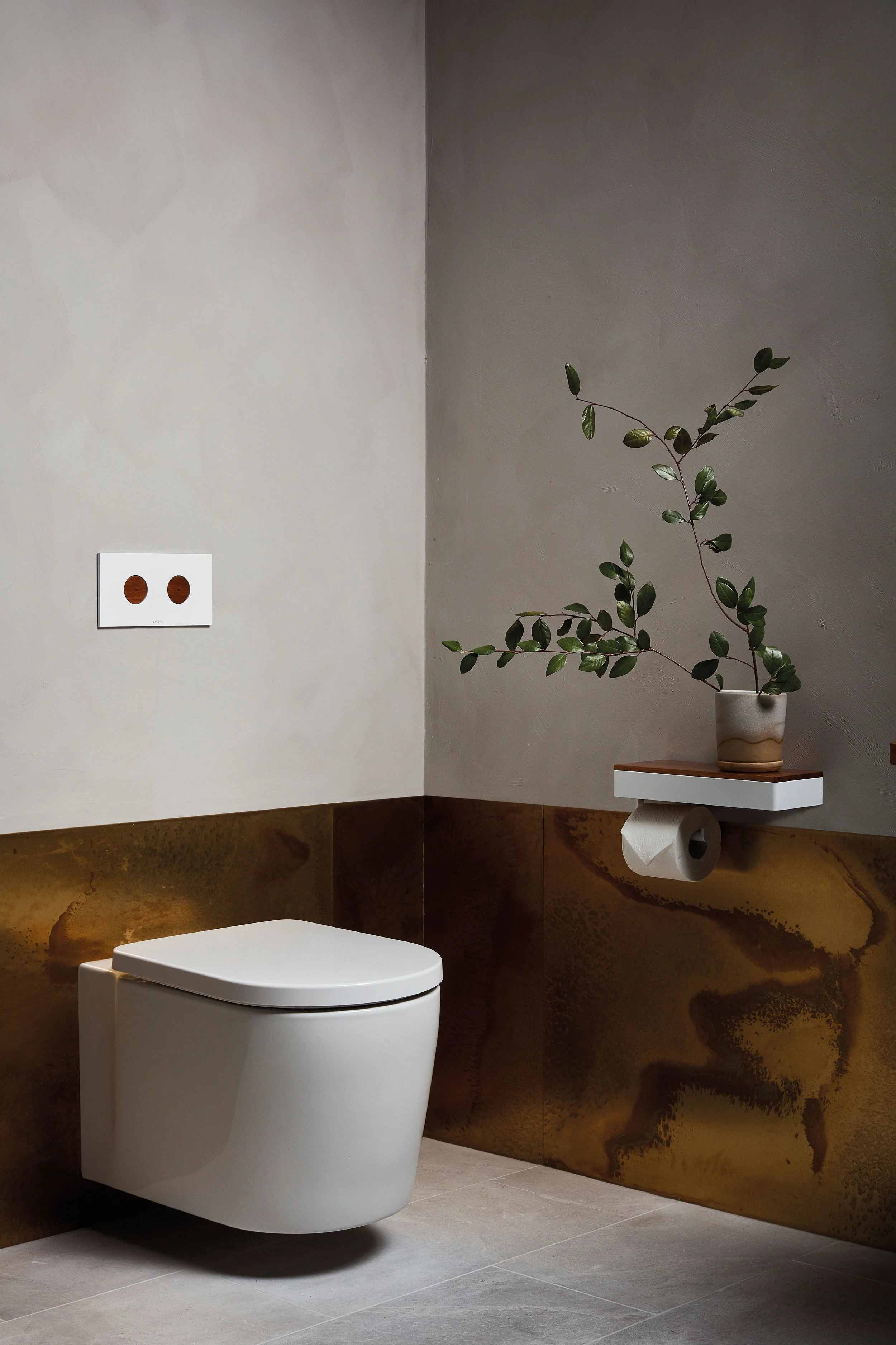Brass Sheet Metal - Pearl Patina, Cement Paint - colour Linen (095)