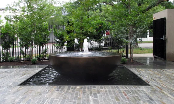 Bronze Pitted Florentine Water Feature