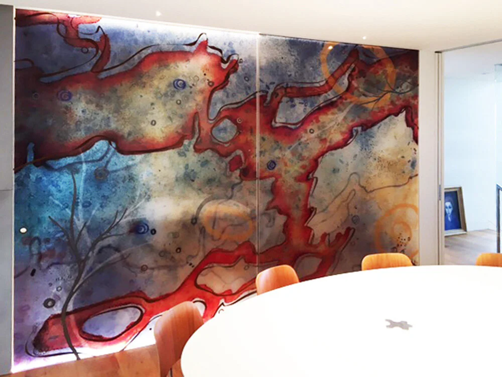 Jessica-Birk Ipkendanz Aboriginal-Glass-artwork-screen Brown-Rust Pewter