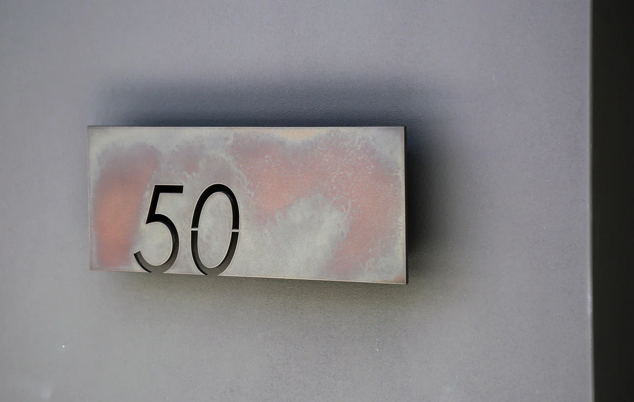 Treasury Bronze Smooth Pearl Patina