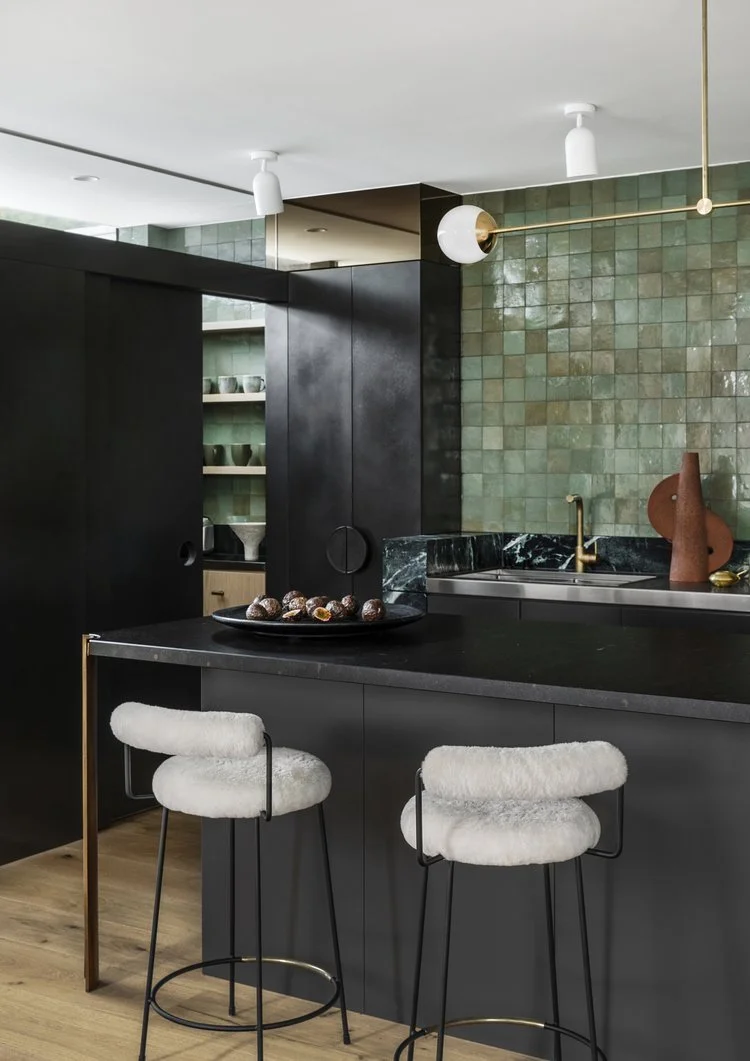 Slate Pseudo Smooth Dome Building Chelsea Hing Design Rhiannon Taylor Photography