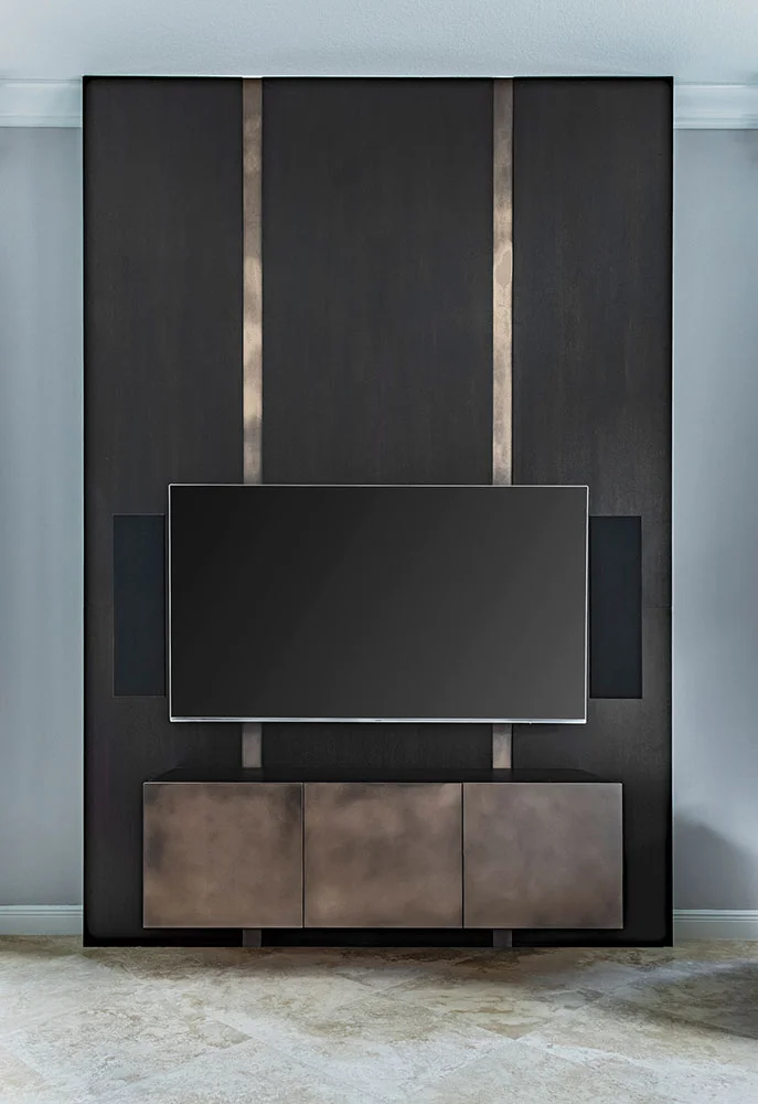 Bronze Pseudo Smooth Black Florentine