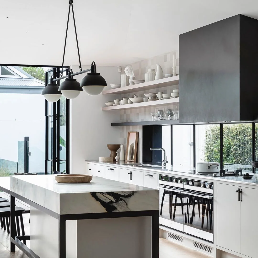 Slate Pseudo Smooth Rangehood + Shelf