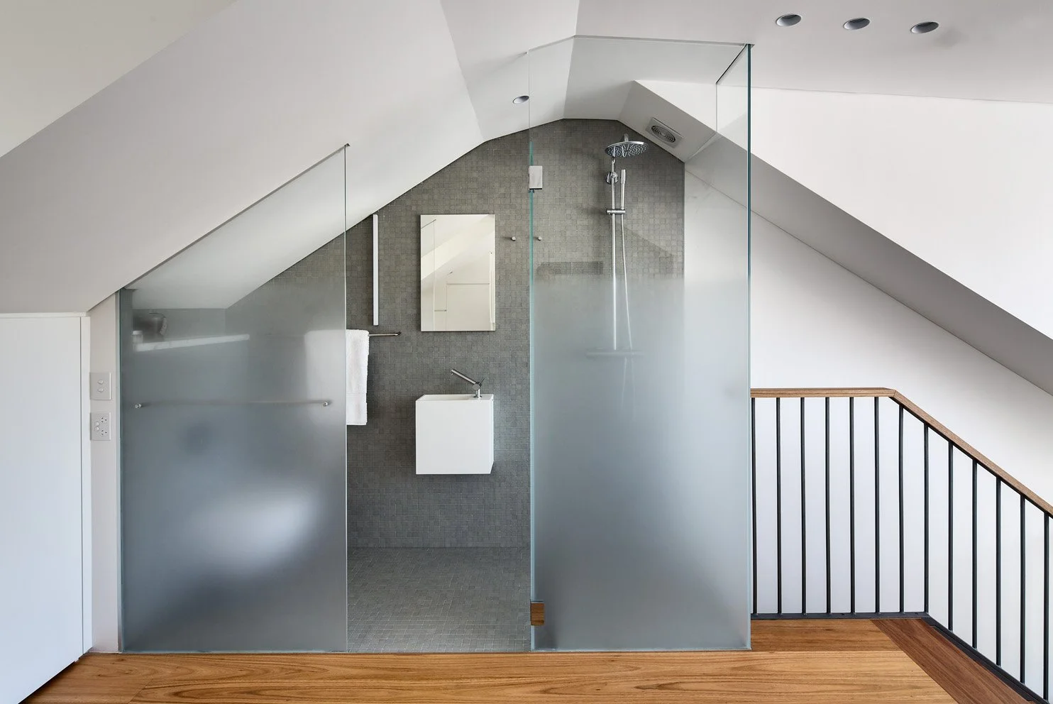 Oatley Rd Ombre Veil Glass Bathroom