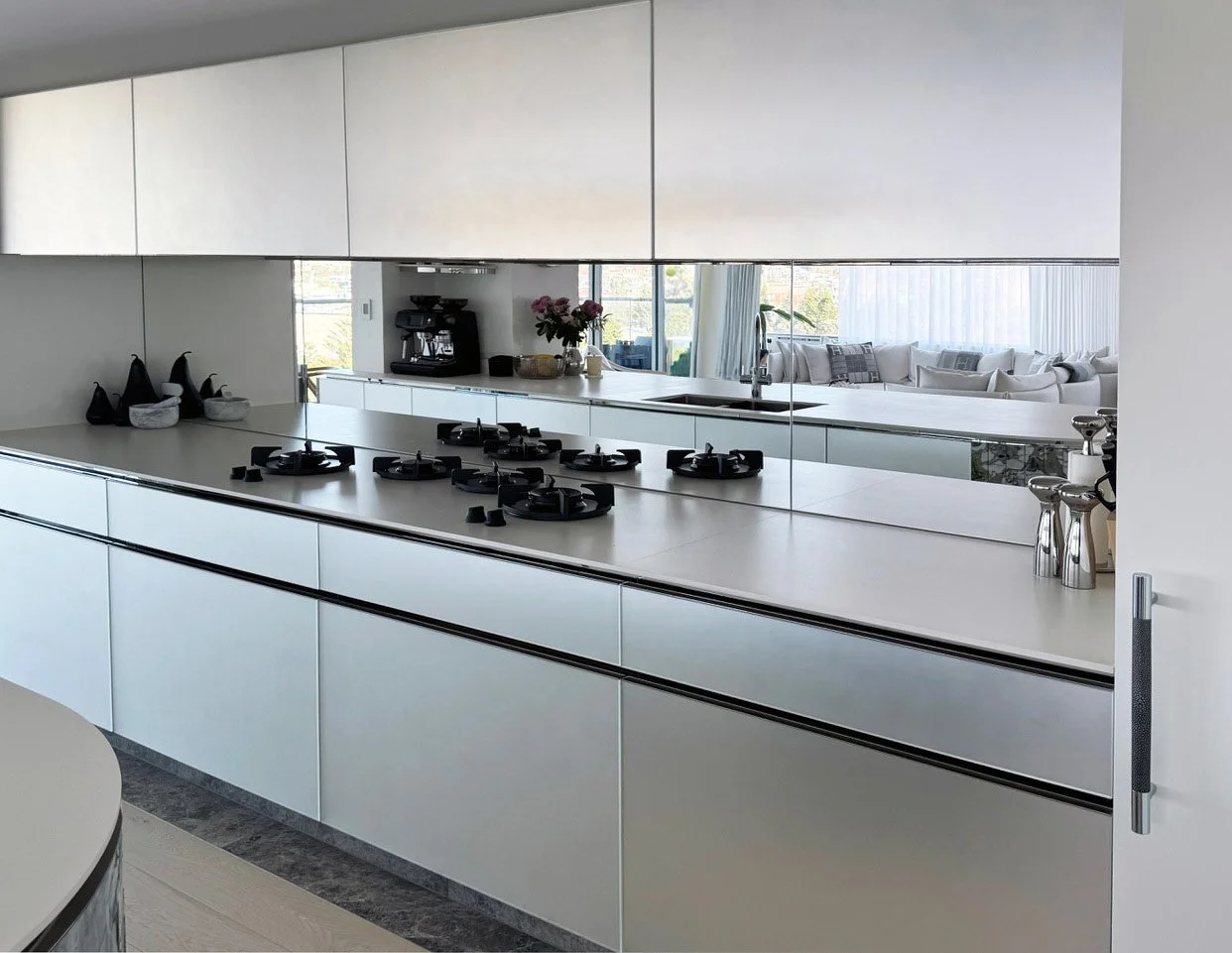 Lustre Pearl Kitchen Taylor