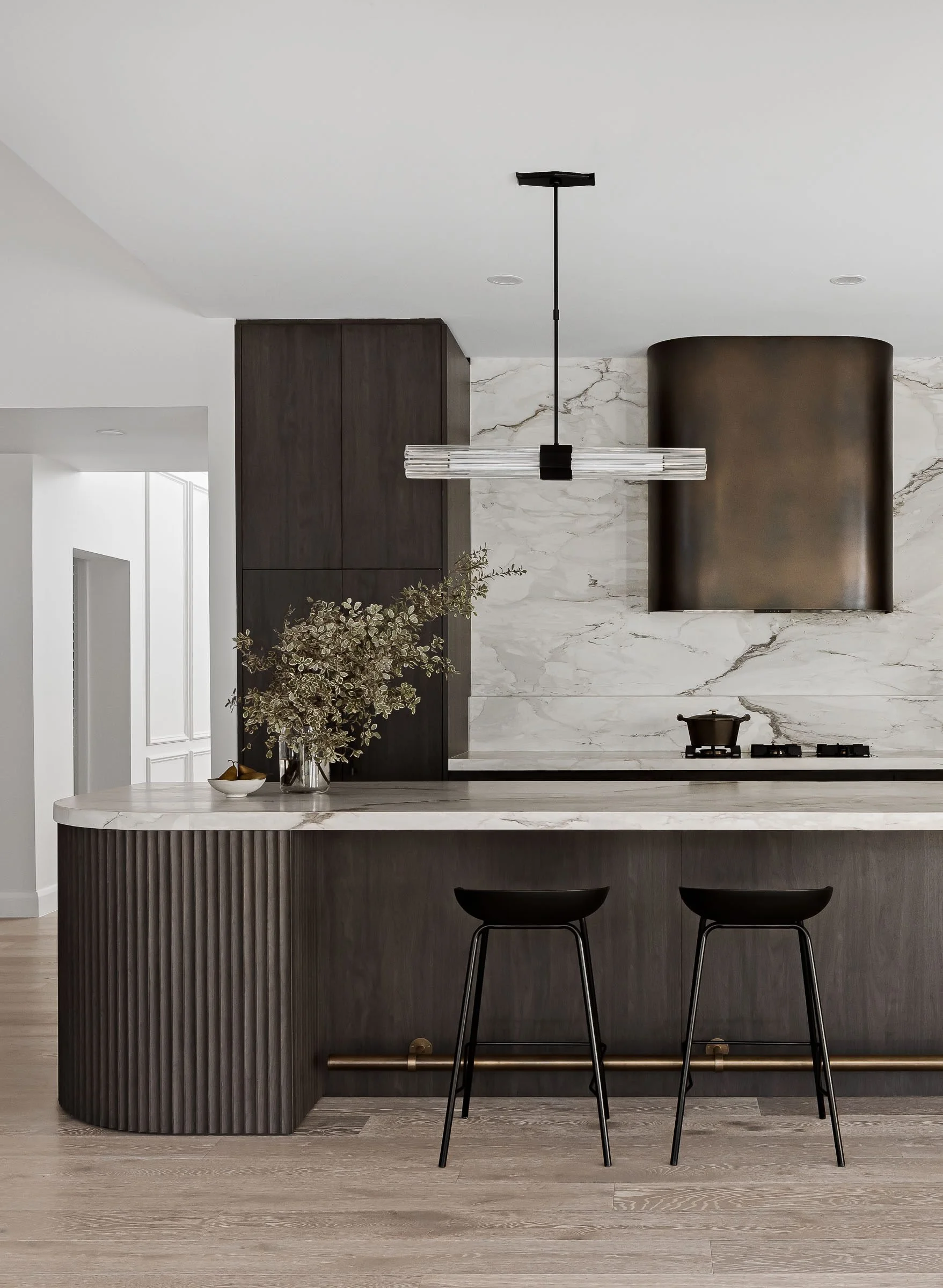 Treasury Bronze Smooth Black Florentine